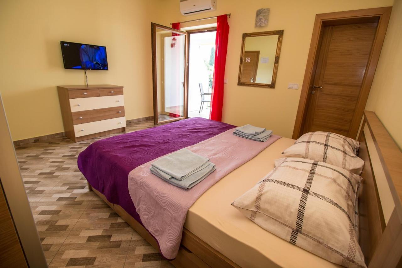 Nice Place Rovinj Extérieur photo